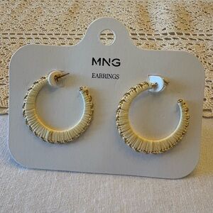 Mango Gold & Cream Textured Hoop Earrings